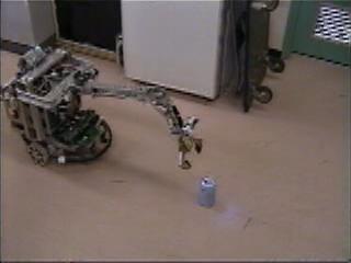 『移動系の自由度も用いて物体を操作する小型移動マニピュレータ～その1：物体把持運搬動作』をダウンロードする